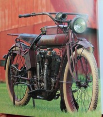 THE HARLEY DAVIDSON & INDIAN WARS BY ALLAN GIRDLER ~ 2002 ~ COST $17.95