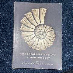 The Broadview Reader in Book History Paperback